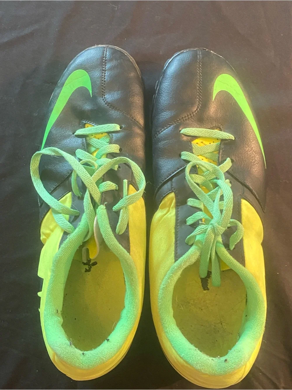 Nike Bomba II TF turf men’s size 8 Soccer Sneakers in Black & Neon Green